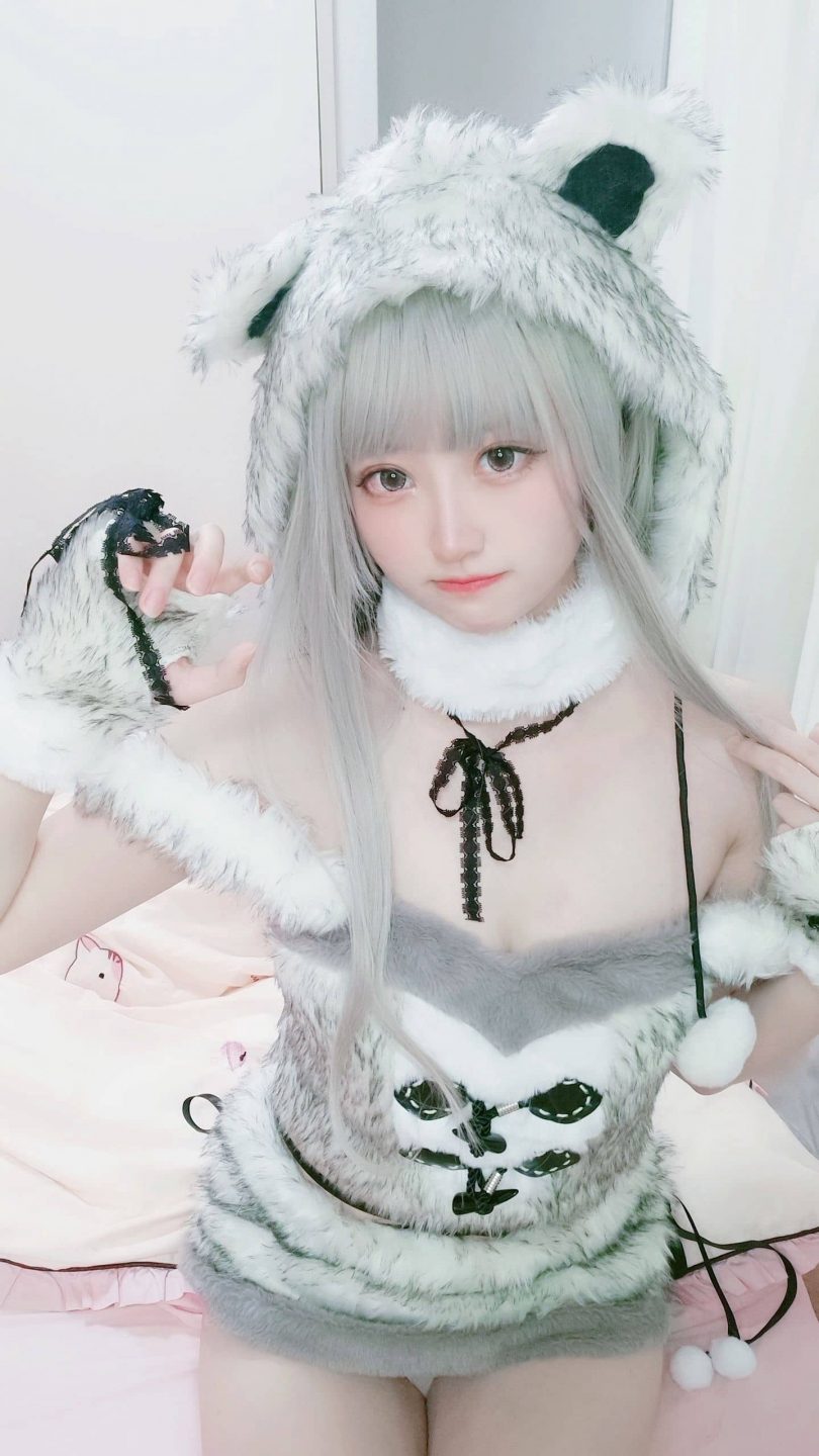 千阳(ちよ)cos白熊 | 千阳快起床_原创·白熊cos作品 [14P-18MB]