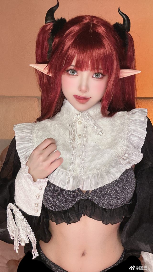 团宝_cos《更衣人偶坠入爱河》小恶魔莉兹，唤醒你的深夜幻想插图1
