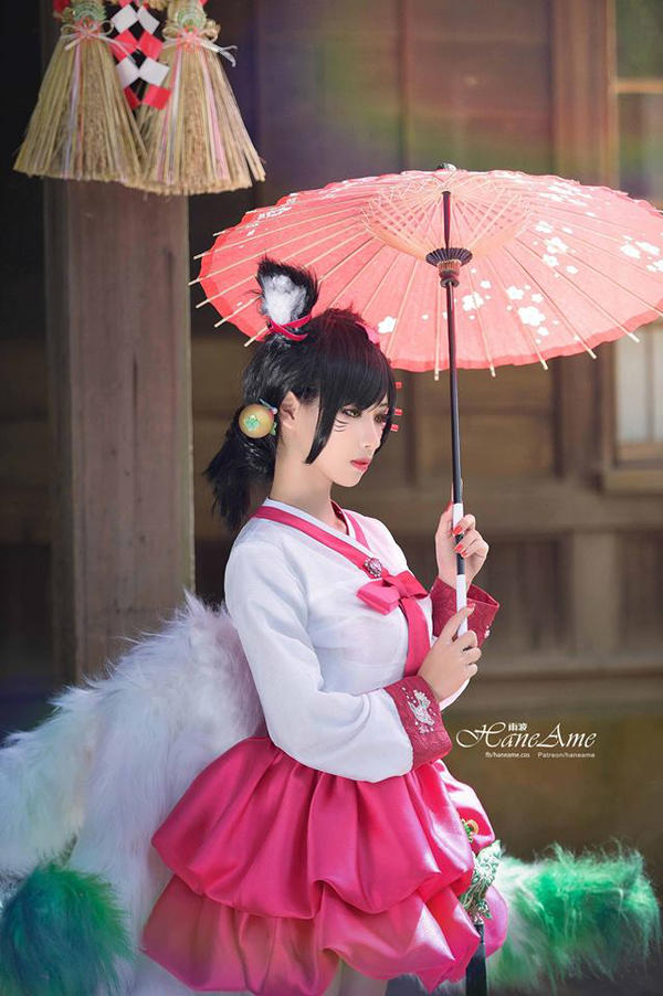 雨波_HaneAme cos《英雄联盟》阿狸，独特诠释九尾妖狐的魅力插图2