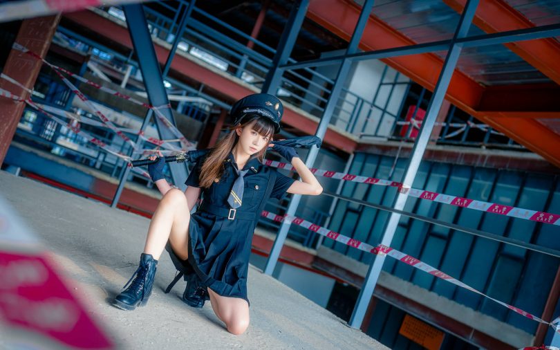 Kitaro_绮太郎cos女警 | Kitaro绮太郎_制服系列·女警cos作品 [14P-89MB]