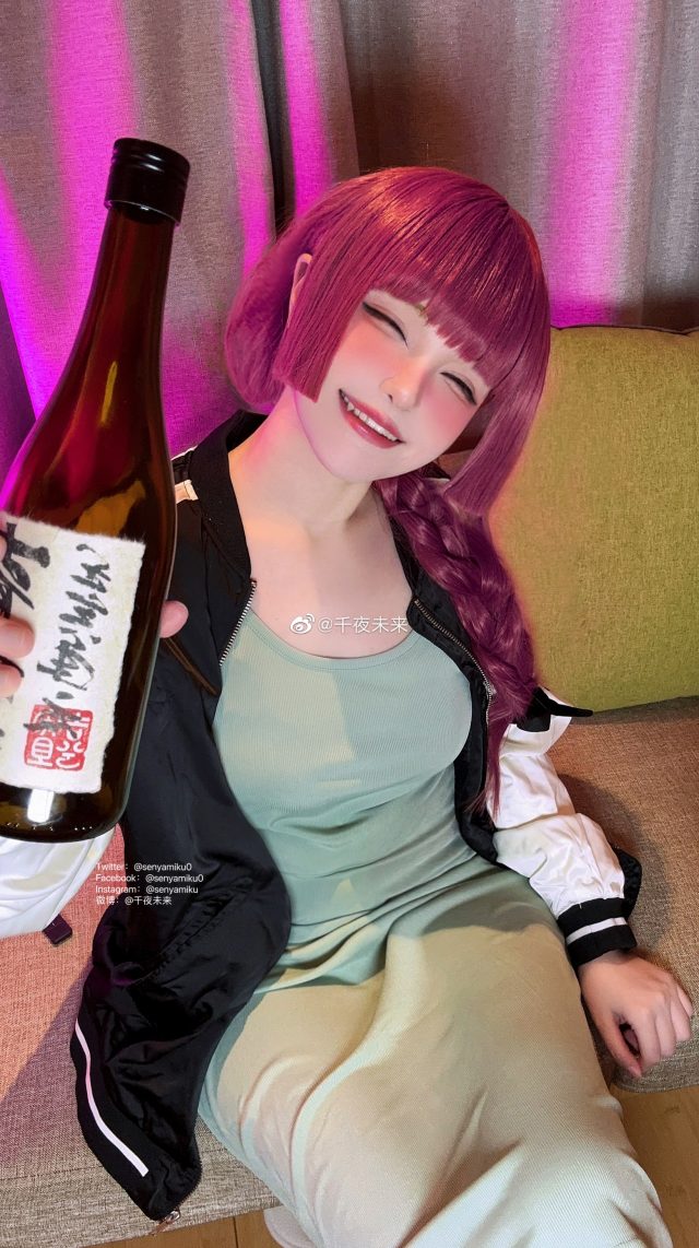 [孤独摇滚！]千夜未来cos广井菊里，独具可爱迷人的魅力(孤独摇滚千束)插图4