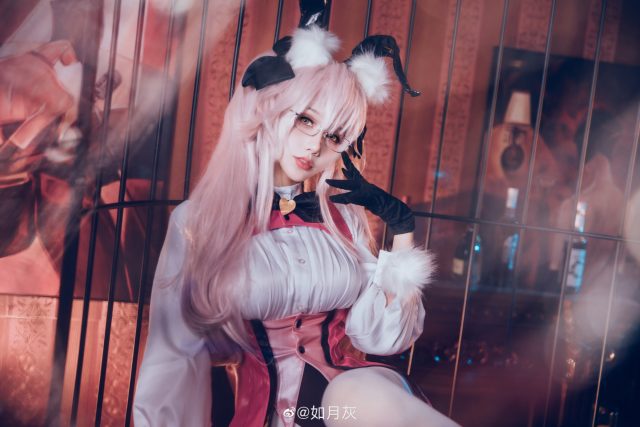 [Fate/Grand Order]如月灰cos光之高扬斯卡娅，性感妩媚耀眼绽放插图