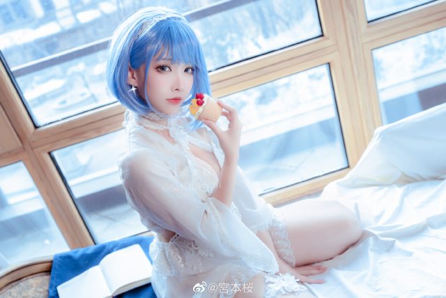 [碧蓝航线]宮本桜cos恰巴耶夫，性感美丽的白骑兵假日插图