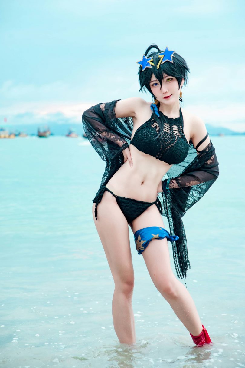 巴鲁巴鲁BaRu cos佐治亚 | 巴鲁巴鲁BaRu_碧蓝航线·佐治亚泳装cos [10P-120MB]