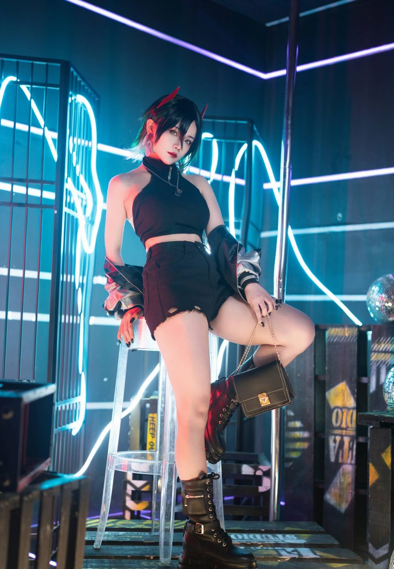 巴鲁巴鲁BaRu_碧蓝航线cos | 巴鲁巴鲁BaRu_乌尔里希·冯·胡滕cos作品 [11P-221MB]