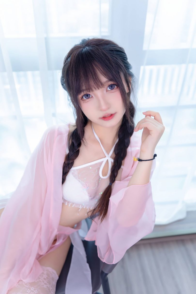 神楽坂真冬_桃花潭水cos | 神楽坂真冬_桃花潭水·粉透丝袜cos作品 [75P-174MB]