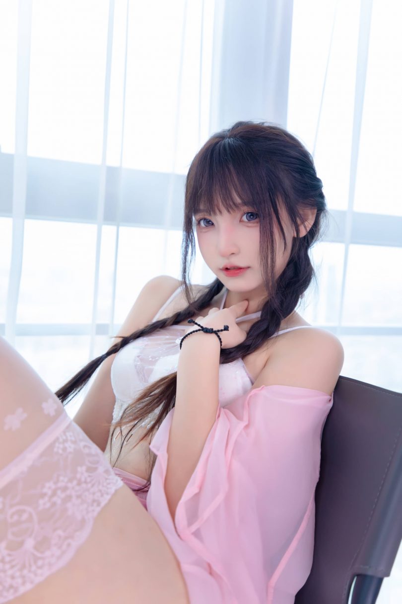 神楽坂真冬_桃花潭水cos | 神楽坂真冬_桃花潭水·粉透丝袜cos作品 [75P-174MB]