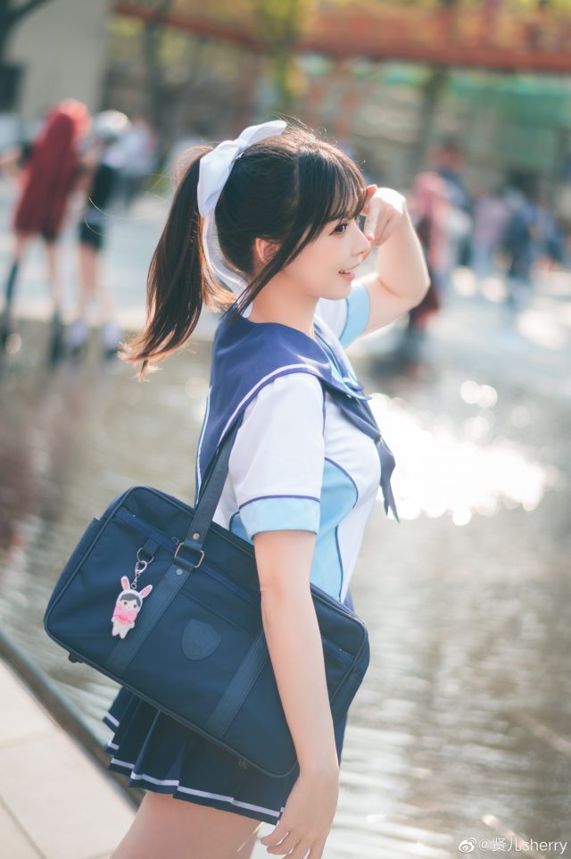 贤儿sherry cos《Love Plus》高岭爱花，绽放可爱迷人的魅力(怎样喝牛奶长高)插图4