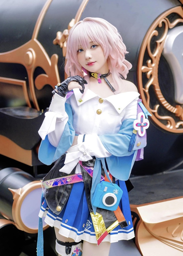 《崩坏:星穹铁道》与众多着名coser的cosplay系列一起,掀起轩然大波(崩坏星穹铁道黄泉) - COS森林