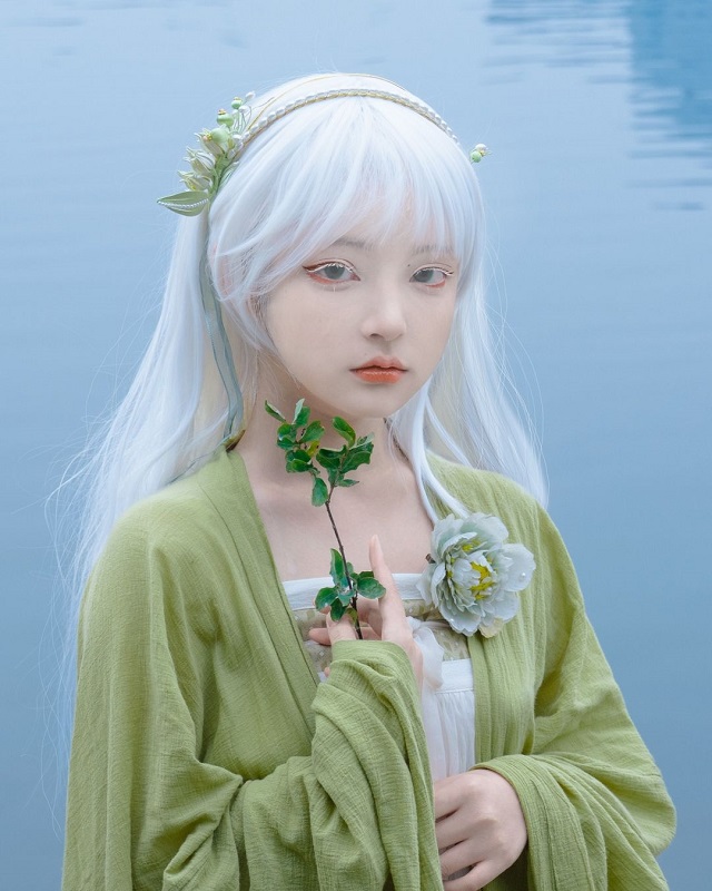越南女coser杨秋涛高质量的演绎与幽默的魅力，引爆网络(越南女孩秋河百家号)插图2