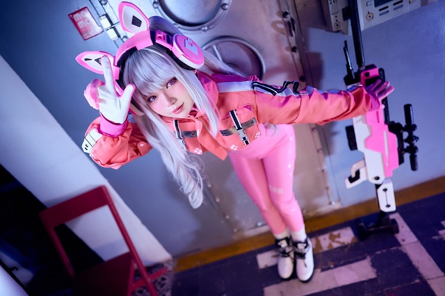 深受喜爱的性感coser“齐妮琼”探寻专业cosplay之路(深受喜爱的性感美女)插图1