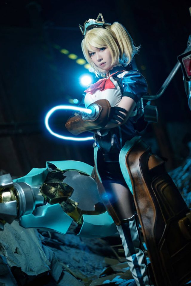 《传说对决》卡芬妮cosplay，来自泰国性感迷人的“幽兰炮姬”！(传说对决太卡)插图2