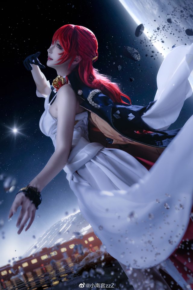 [崩坏：星穹铁道]小南宫zzZ cos姬子，闪耀星空下的性感科学家(崩坏星穹铁道花火)插图5