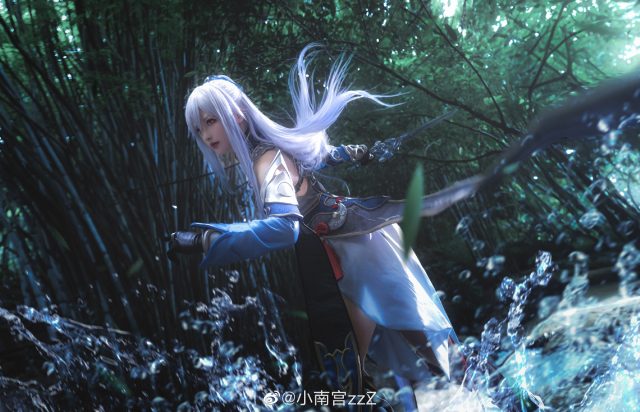 [崩坏：星穹铁道]小南宫zzZ cos镜流，闪耀崩坏的酷帅与美丽(崩坏星穹铁道流萤)插图