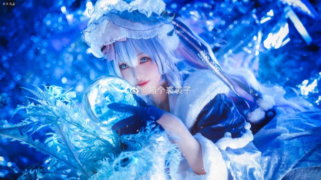 虚拟歌手：猫个裘裘子cos雪未来，带你走进冰雪奇缘的童话世界(虚拟猫咪)插图1