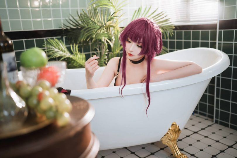 肉扣热热子cos卡芙卡 | rioko凉凉子_星穹铁道·卡芙卡妈咪cos [24P-321MB]插图