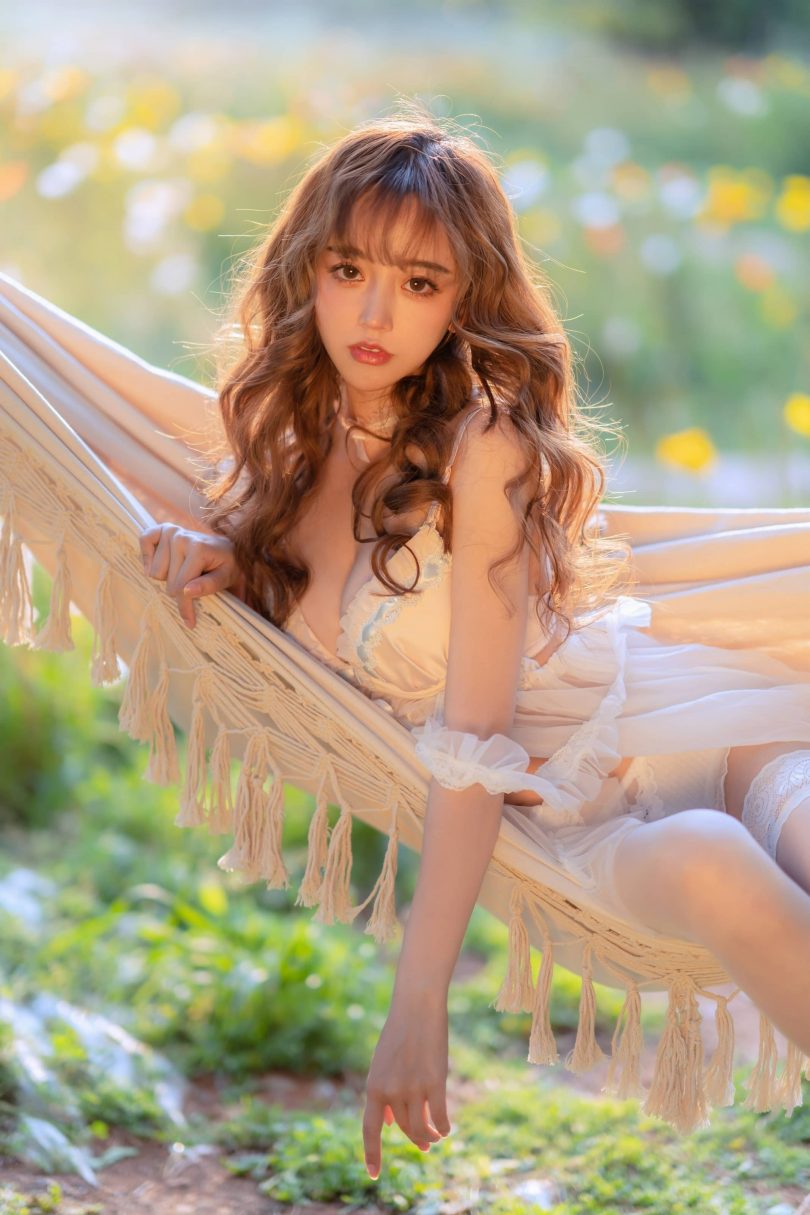 过期米线线喵_夏日cos | 过期米线线喵_夏日限定·吊床cos作品 [52P-101MB](过期米线线喵126套白嫖)插图