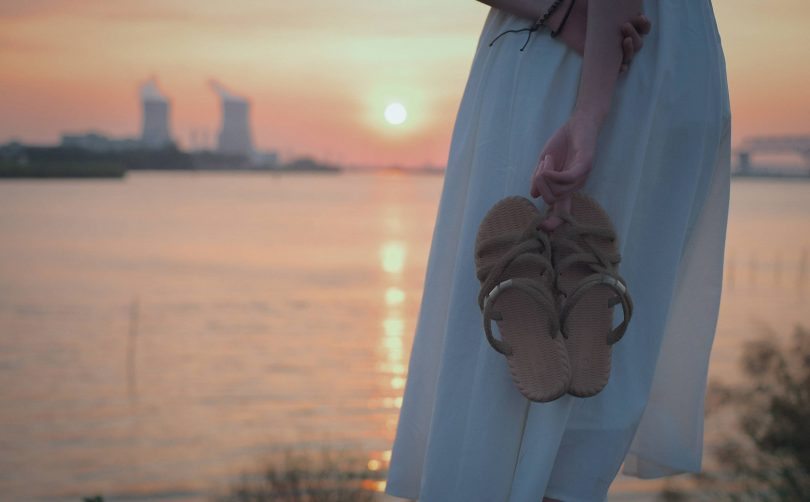 Kitaro_绮太郎cos纯洁少女 | Kitaro绮太郎_少女感·白色长裙cos作品 [17P-54MB]