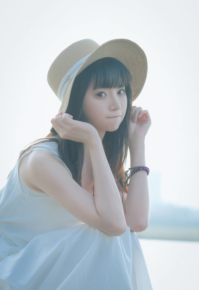 Kitaro_绮太郎cos纯洁少女 | Kitaro绮太郎_少女感·白色长裙cos作品 [17P-54MB]