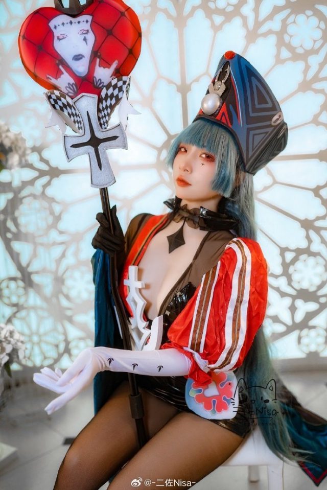[碧蓝航线]二佐Nisa cos马可波罗，威严又性感的“女神”闪亮登场！(碧蓝航线二叔是谁)插图2