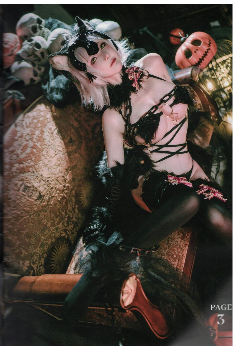 在下萝莉控ii cos黑贞德 | 在下萝莉控ii_黑贞德·危险野兽cos作品 [14P-84MB]