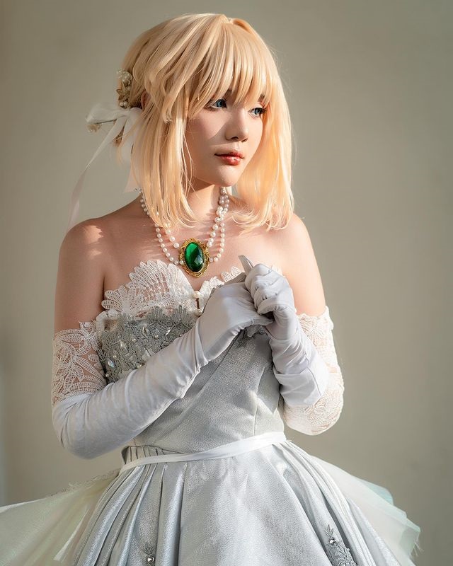 COSPLAY薇尔莉特·伊芙加登的coser“陈秋芳”成了国民waifu(薇尔莉特美照)插图4