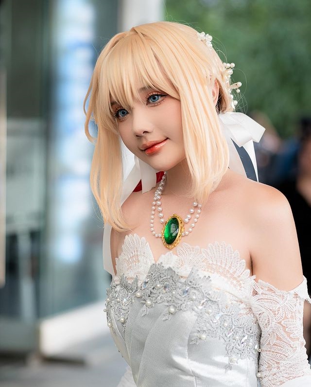 COSPLAY薇尔莉特·伊芙加登的coser“陈秋芳”成了国民waifu(薇尔莉特美照)插图5