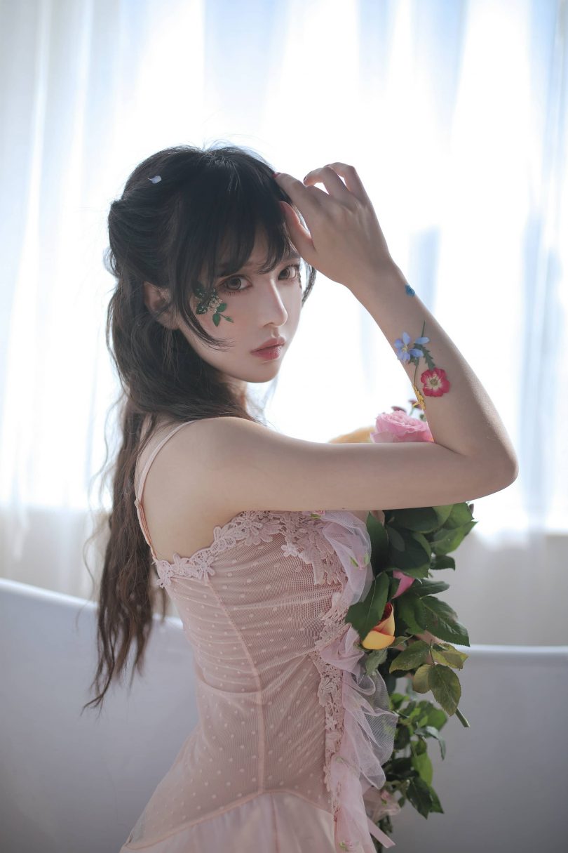 Shika小鹿鹿cos HANA | Shika小鹿鹿_HANA·真爱版cos图包 [10P-64MB]