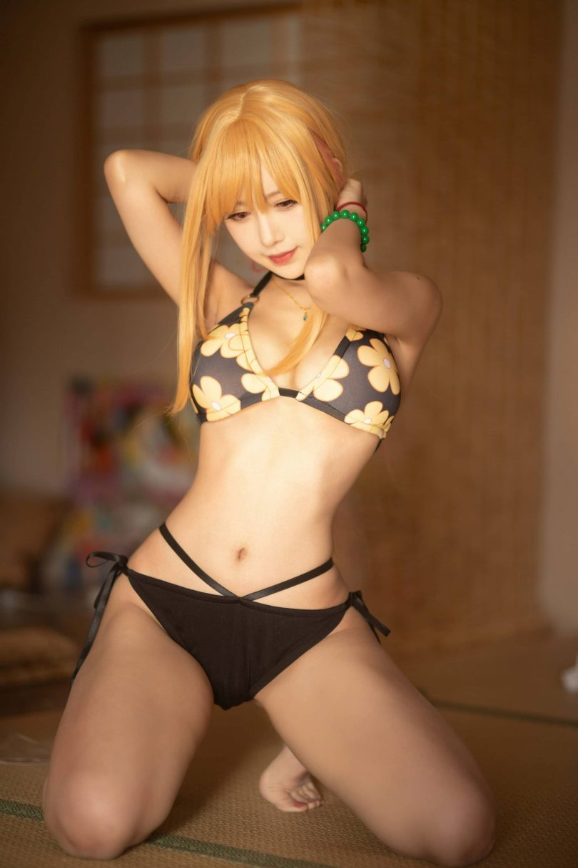 Shika小鹿鹿cos喜多川海梦 | Shika小鹿鹿_喜多川海梦·花卉泳装cos [42P-333MB]