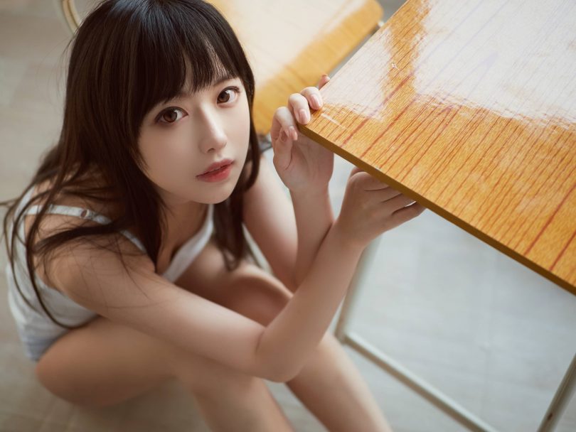 Shika小鹿鹿cos羽鸟 | Shika小鹿鹿_羽鸟·白色小背心cos作品 [20P-233MB]([shika小鹿鹿])插图