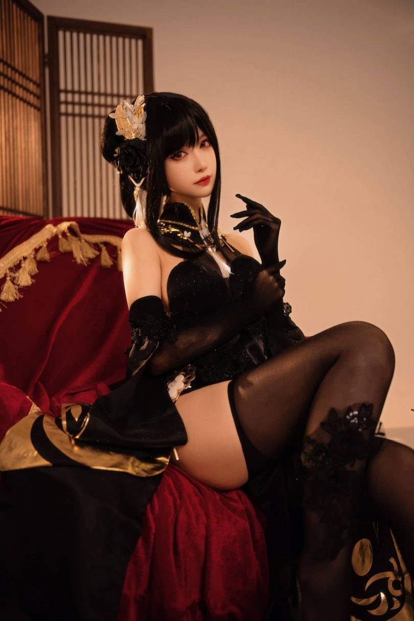 Shika小鹿鹿cos镇海 | Shika小鹿鹿_碧蓝航线·镇海 奇奢花苑cos [28P-189MB]