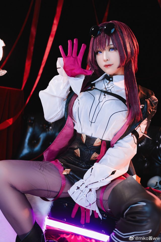 崩坏世界的绝美闪耀：miko酱ww cos《崩坏：星穹铁道》卡芙卡(崩坏的世界叫什么)插图4