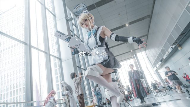 仙九Airi cos《蔚蓝档案》飞鸟马时，再现美少女战士的酷帅魅力(仙九情侣网名是什么)插图
