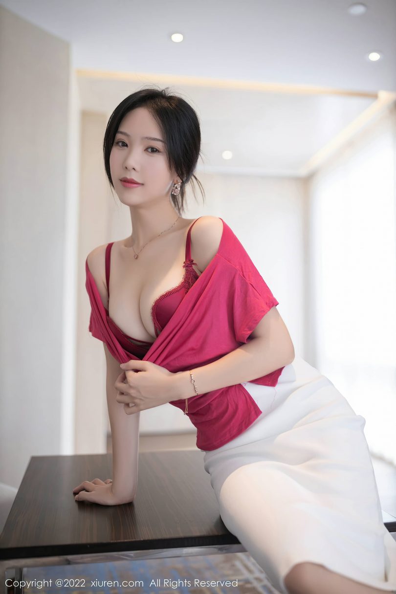 抖娘-利世cos_宅檬檬 | 抖娘利世_居家·红色的回忆cos作品 [80P-760MB]