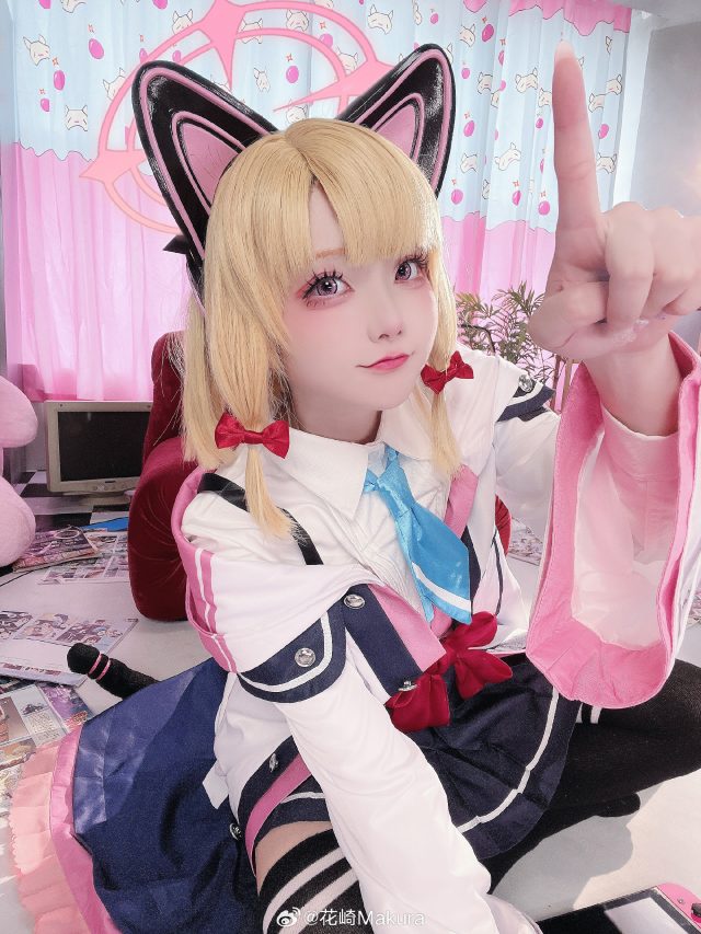 花崎Makura cos《蔚蓝档案》才羽桃井，从游戏走出的粉嫩二星插图5