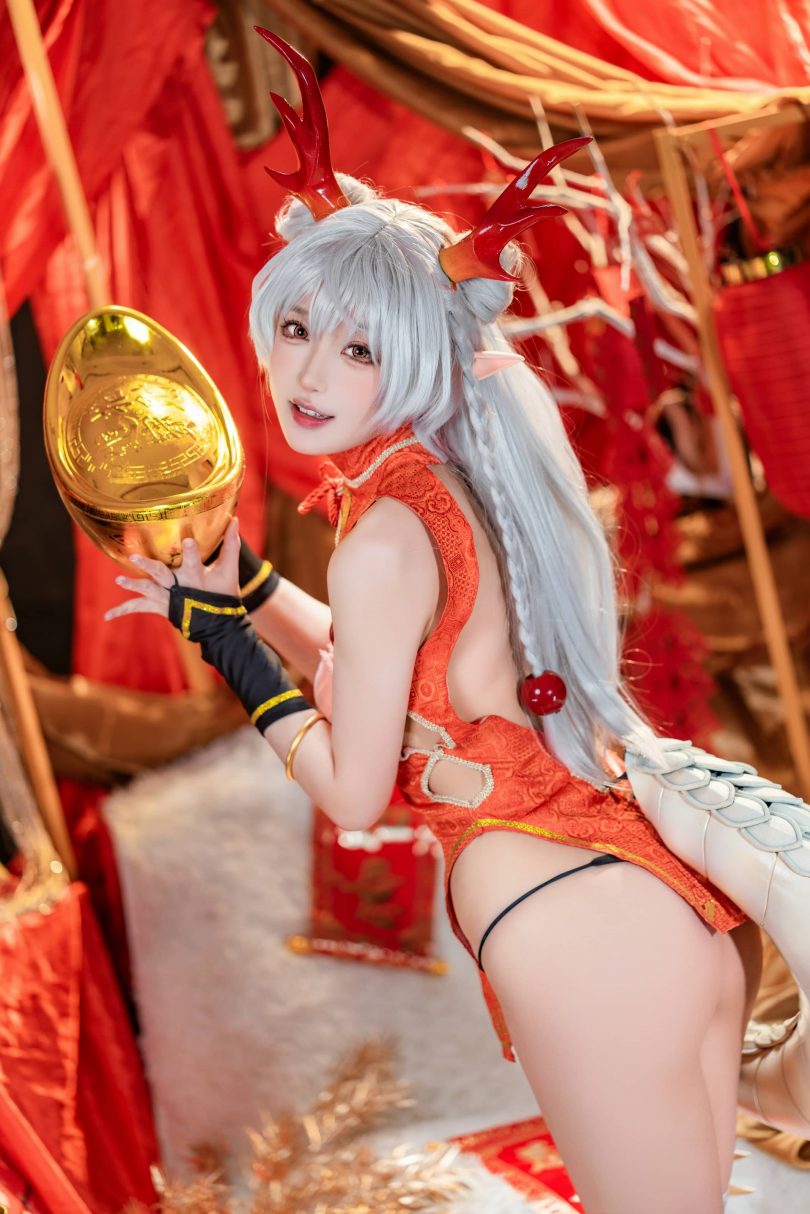 阿包也是兔娘cos龙妹 | 阿包也是兔娘_新春贺图·龙妹cos作品 [44P1V-1.27GB](阿包也是兔娘七夕礼盒)插图