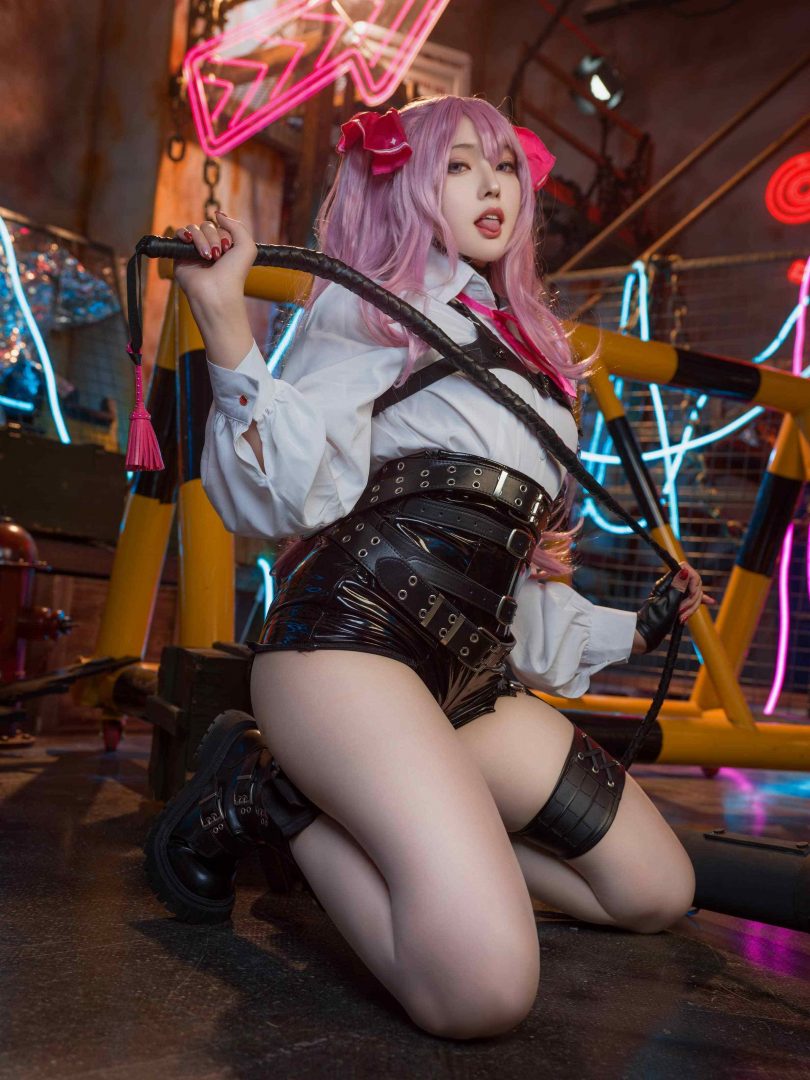 Natsuko_夏夏子cos尤妮 | Natsuko夏夏子_胜利女神NIKKE·尤妮cos [74P1V-2.66GB]