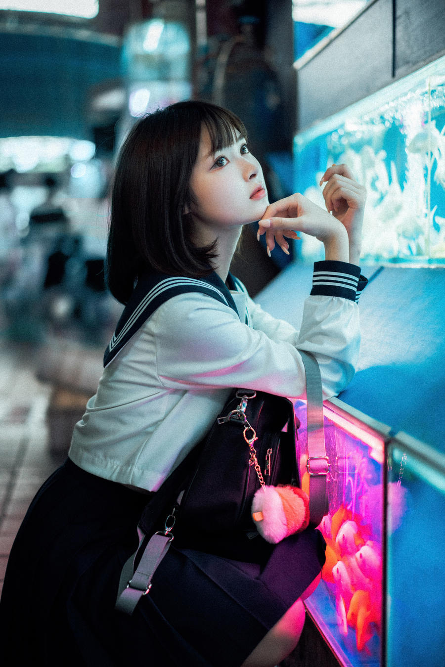 河豚抚子COS：穿越水族馆的美少女JK，镜头前的独特魅力插图3