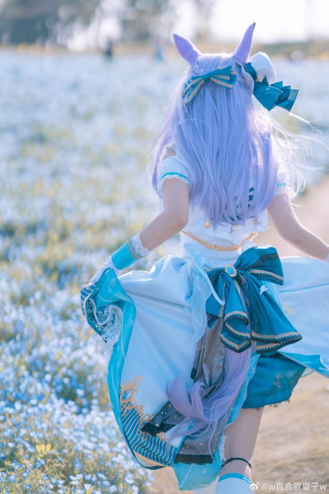 [赛马娘Pretty Derby]w百合欧皇子w cos目白麦昆，性感优雅的名门大小姐(赛马娘pretty derby官方网站)插图1