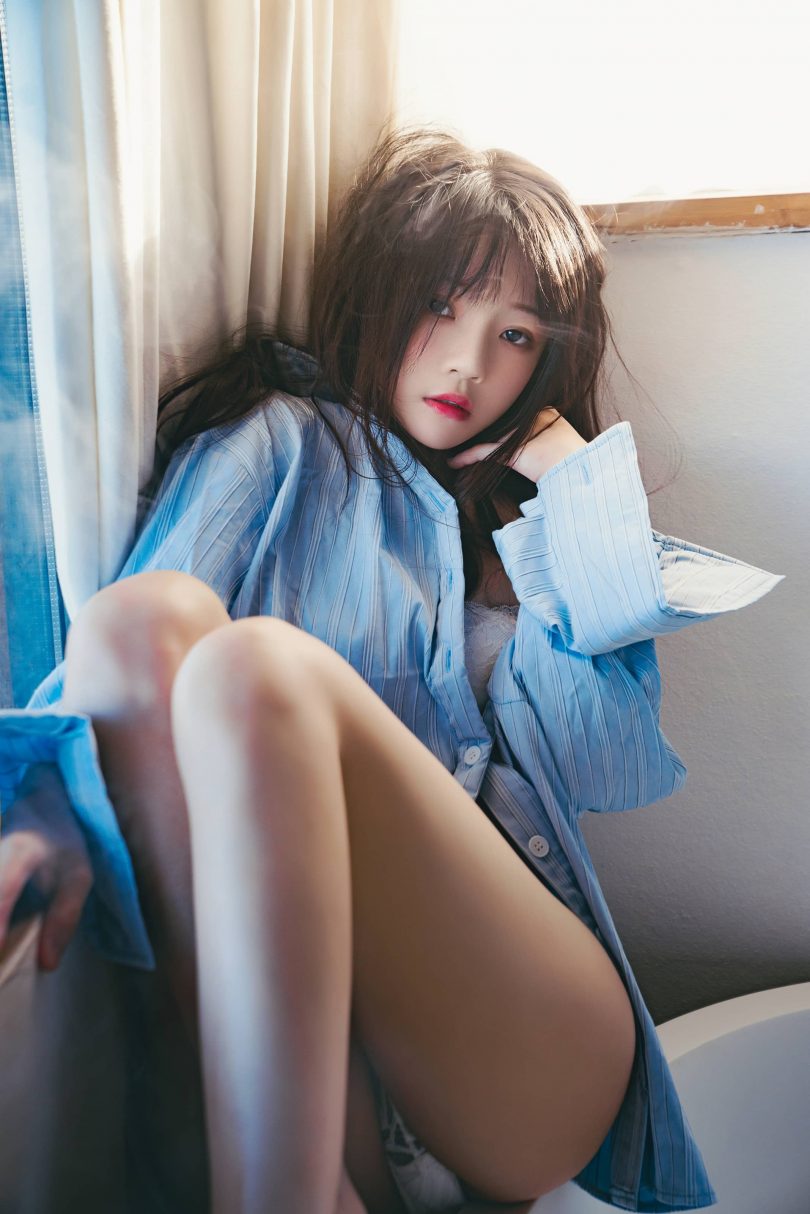 桜桃喵cos_蓝衬衫 | 桜桃喵_浴缸·蓝衬衫cos作品 [44P-1.13GB]