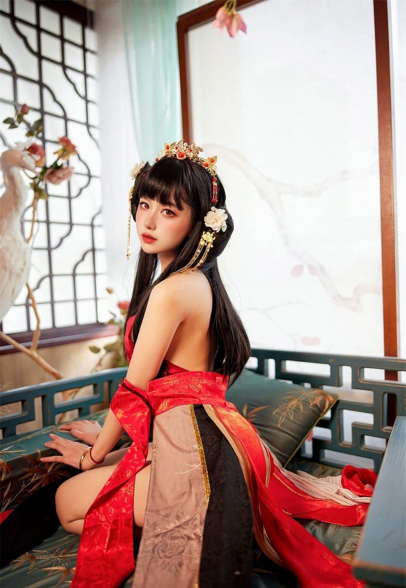 Shika小鹿鹿cos逸仙 | Shika小鹿鹿_碧蓝航线·逸仙cos作品 [27P-251MB]