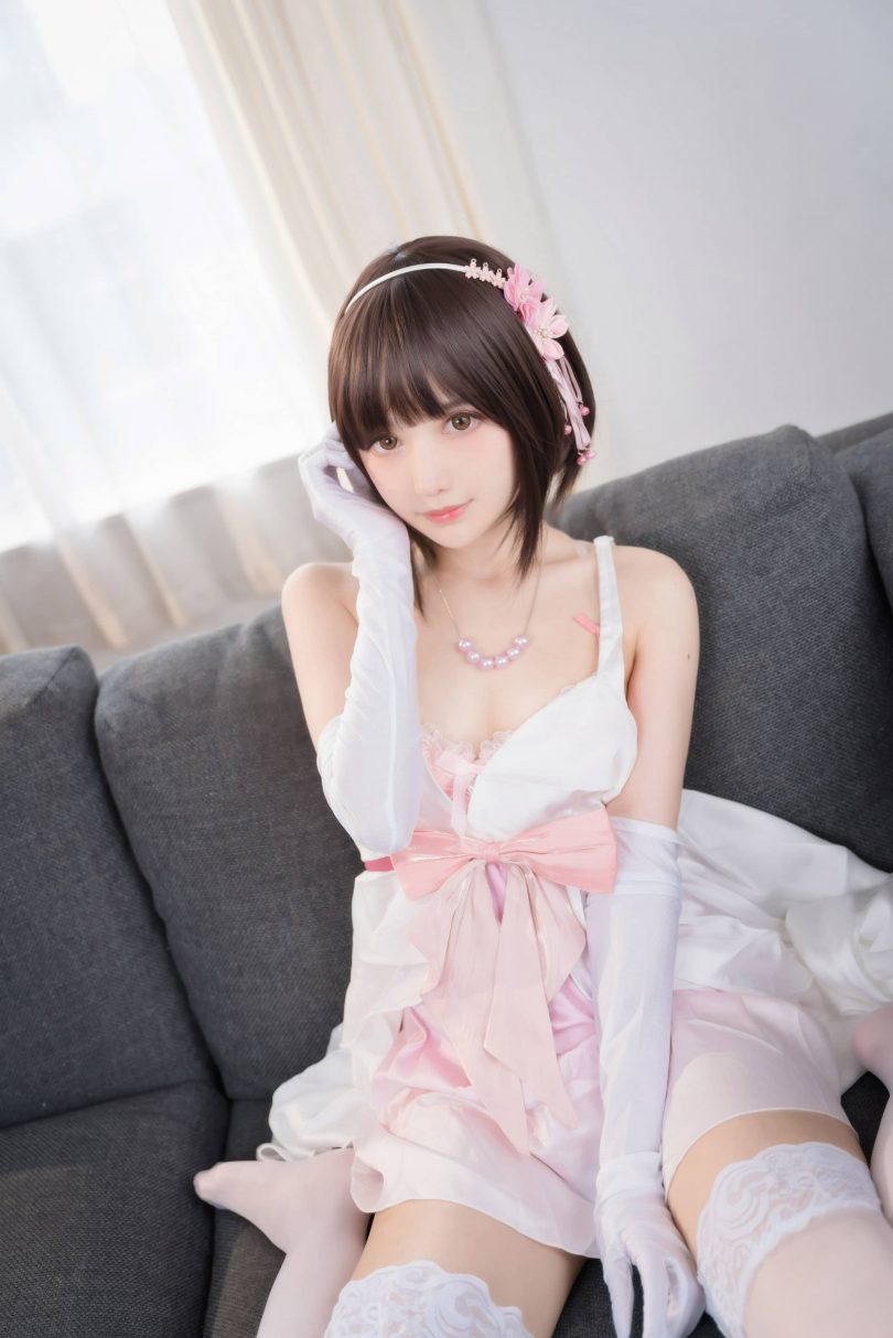 Shika小鹿鹿cos加藤惠 | Shika小鹿鹿_路人女主·加藤惠 礼服cos [61P1V-234MB]