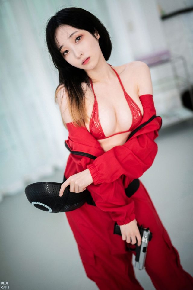 韩国COS界的新宠儿：Bambi 밤비穿越你的屏幕，撩动心弦！(韩国cos界的新宠物是什么)插图3