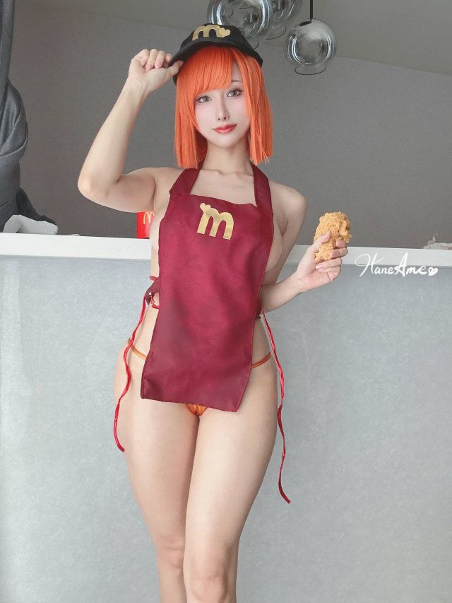 不一样的麦当劳餐厅体验，coser“雨波_HaneAme”亲身示范！(麦当劳不同地区的产品)插图