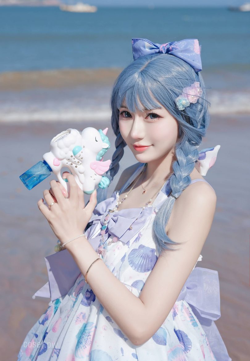 彩芸_Nebula cos作品 | 彩芸Nebula_连衣裙·渐变贝壳白紫cos [15P-77MB]