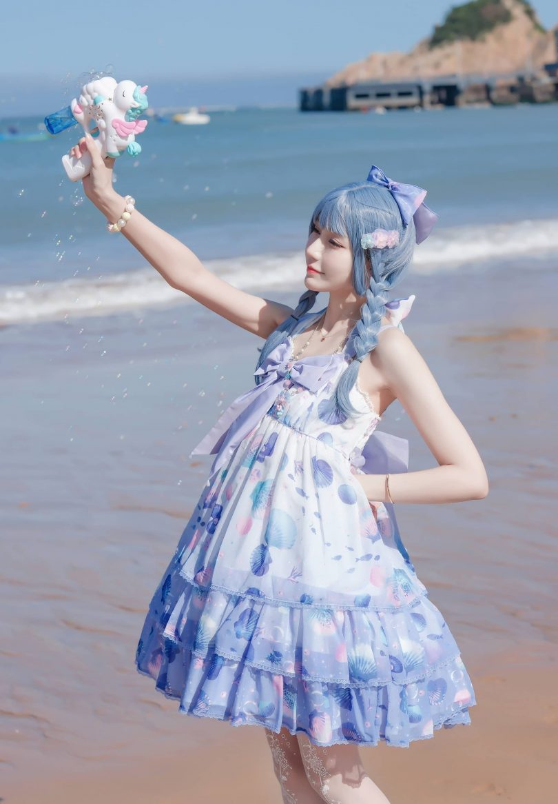 彩芸_Nebula cos作品 | 彩芸Nebula_连衣裙·渐变贝壳白紫cos [15P-77MB]