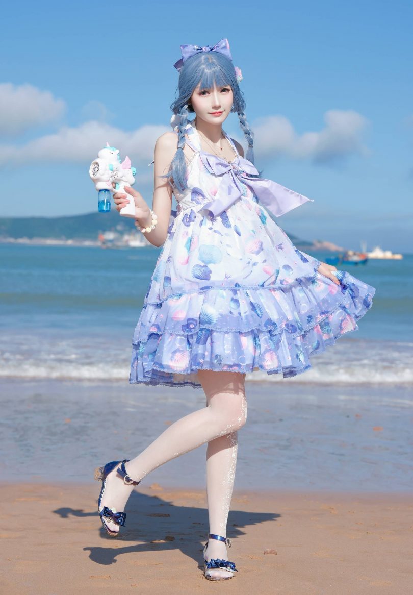 彩芸_Nebula cos作品 | 彩芸Nebula_连衣裙·渐变贝壳白紫cos [15P-77MB]