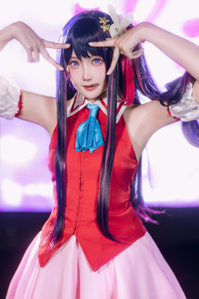 探秘《我推的孩子》星野爱COS，瓜希酱的神还原令人心动！插图3