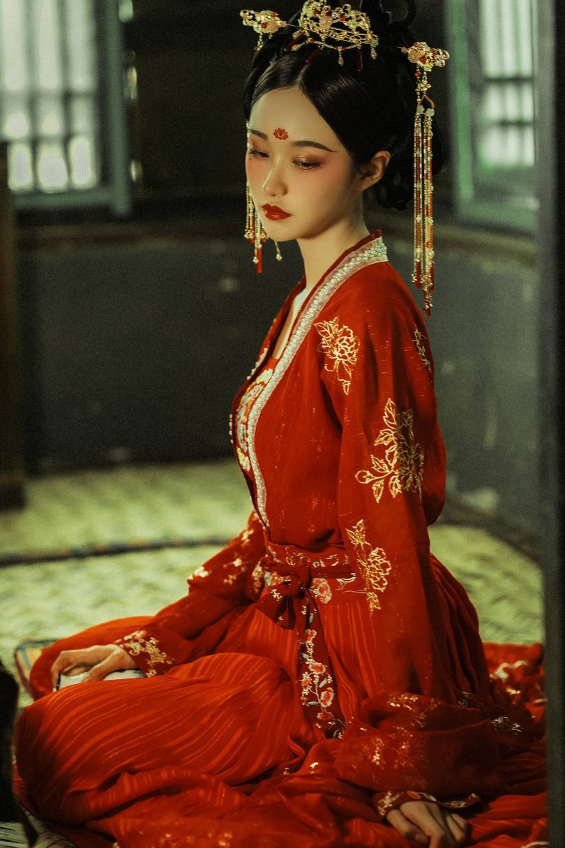 沧霁桔梗cos_梦千年 | 沧霁桔梗_古典红色·梦千年cos作品 [27P-895MB]