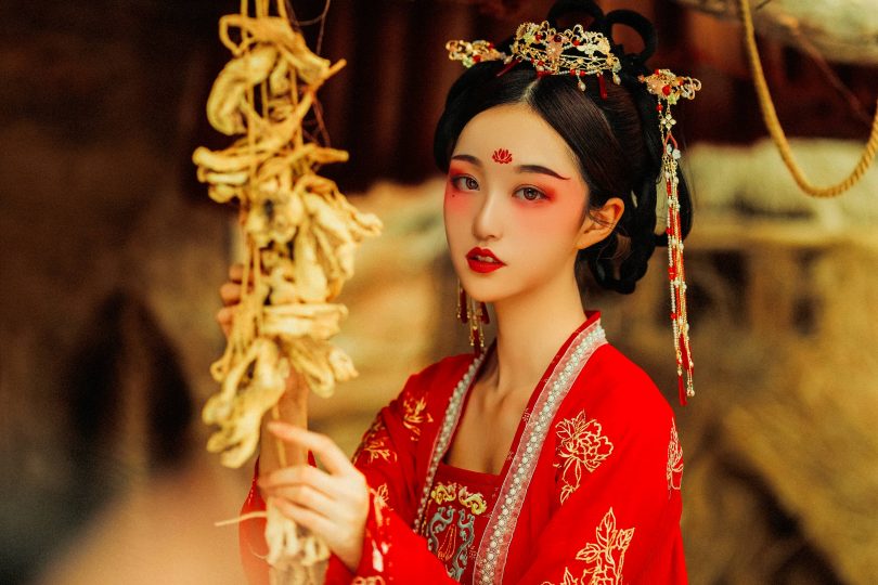 沧霁桔梗cos_梦千年 | 沧霁桔梗_古典红色·梦千年cos作品 [27P-895MB]